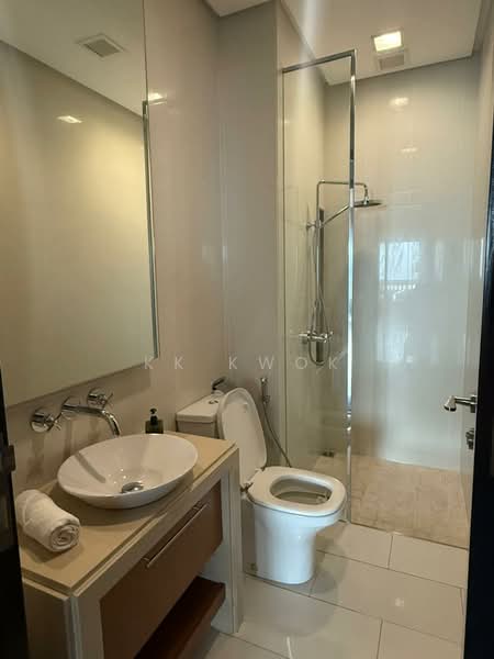 Service Residence for Rent at Straits Quay (The Suites at Waterside) - KK Kwok - Bathroom - PropertyGuru.com.my