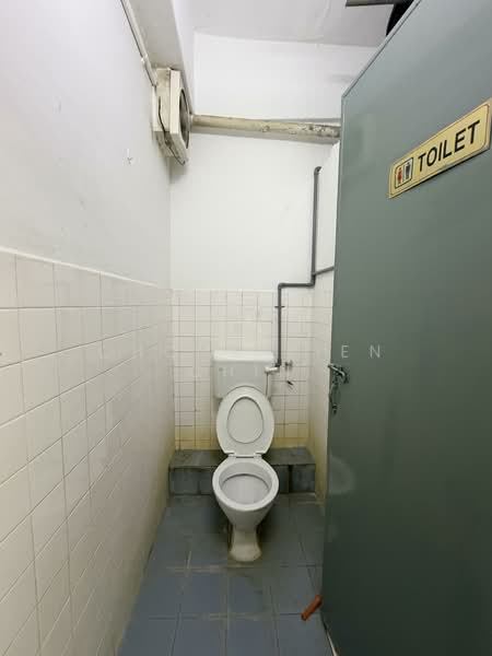 Shop / Office for Rent in Sentul (Kuala Lumpur) - Chong Yien Chin - Bathroom - PropertyGuru.com.my