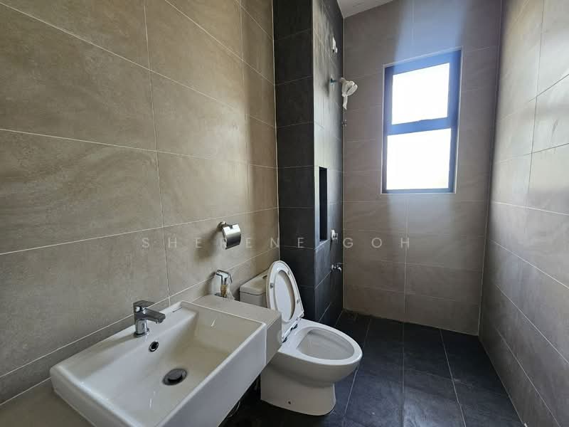 2-storey Terraced House for Sale in Bandar Kinrara Seksyen 8 (Bandar Kinrara) - Sherene Goh - Bathroom - PropertyGuru.com.my