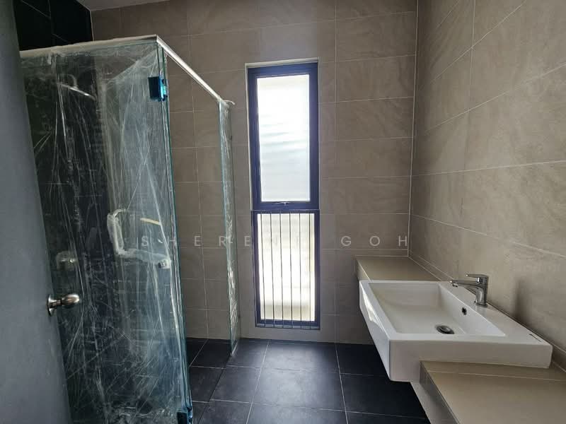 2-storey Terraced House for Sale in Bandar Kinrara Seksyen 8 (Bandar Kinrara) - Sherene Goh - Bathroom - PropertyGuru.com.my