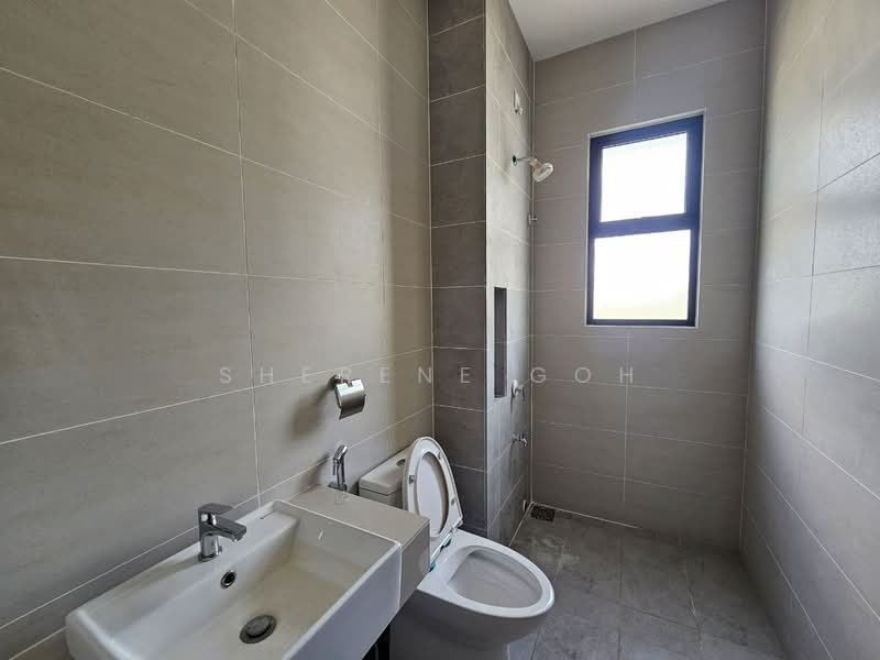 2-storey Terraced House for Sale in Bandar Kinrara Seksyen 8 (Bandar Kinrara) - Sherene Goh - Bathroom - PropertyGuru.com.my