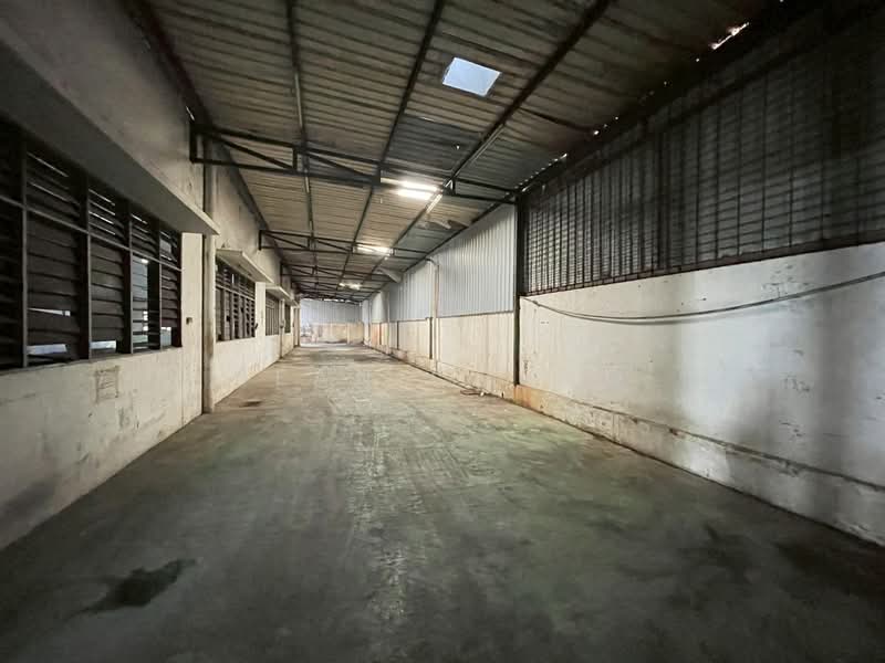 Semi-D Factory for Rent in Taman Desa Cemerlang (Ulu Tiram) - Sean Chong - Interior - PropertyGuru.com.my