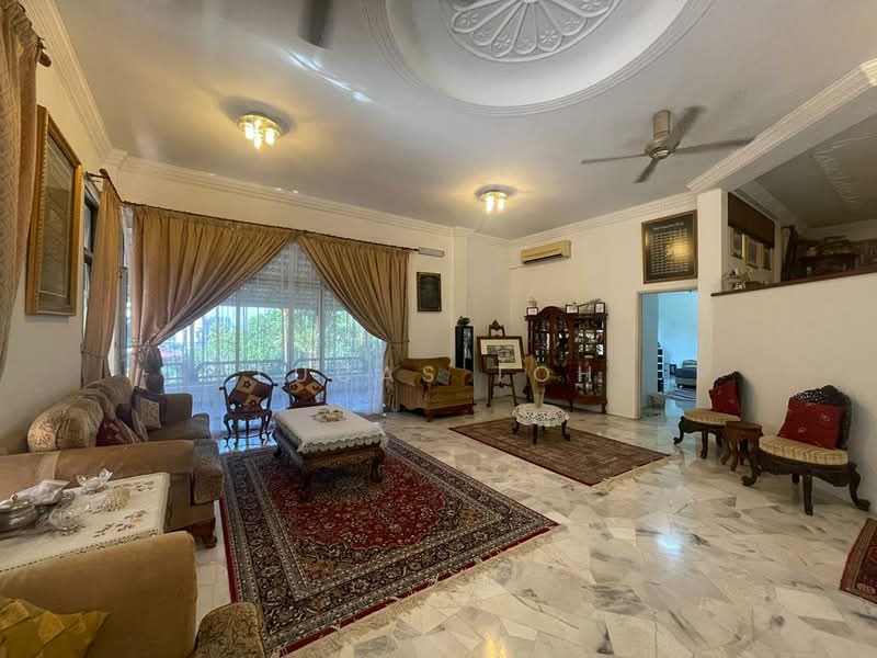 Bungalow for Sale in Bukit Gasing (Petaling Jaya) - Lucas Toh - Living Room - PropertyGuru.com.my