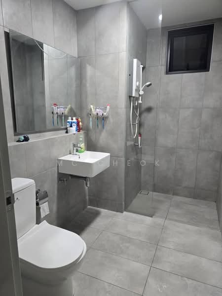 Servis Apartment untuk Disewa di Emerald 9 - MC Cheok - Bathroom - PropertyGuru.com.my
