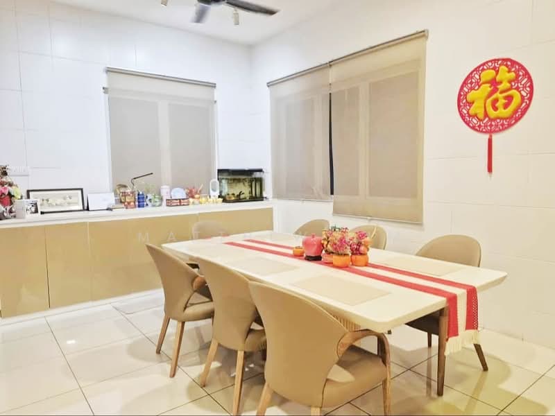 Rumah Berkembar untuk Dijual di Bandar Botanic (Klang) - Matthew Lim - Dining Room - PropertyGuru.com.my