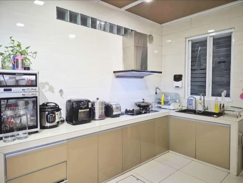 Rumah Berkembar untuk Dijual di Bandar Botanic (Klang) - Matthew Lim - PropertyGuru.com.my