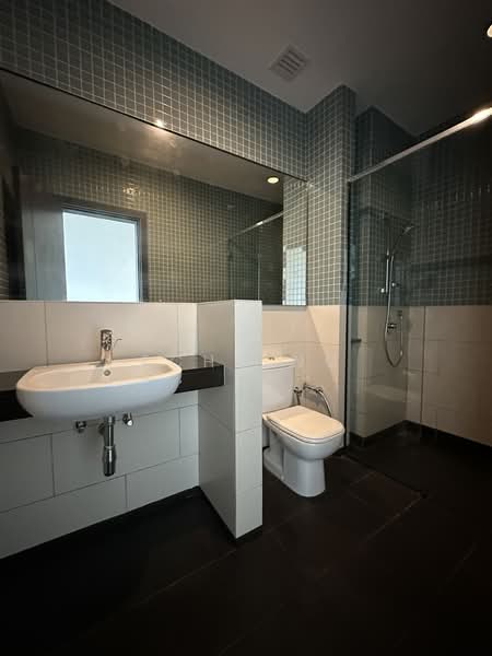 Rumah Teres 2 Tingkat untuk Dijual di Desa Parkcity (Kuala Lumpur) - Echo Ng - Bathroom - PropertyGuru.com.my