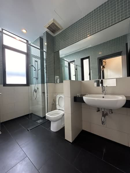 Rumah Teres 2 Tingkat untuk Dijual di Desa Parkcity (Kuala Lumpur) - Echo Ng - Bathroom - PropertyGuru.com.my
