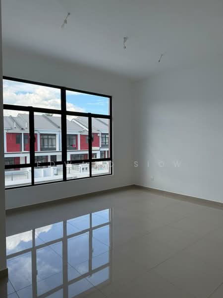 2-storey Terraced House for Rent in Bandar Tiram (Ulu Tiram) - Edward Siow - Interior - PropertyGuru.com.my