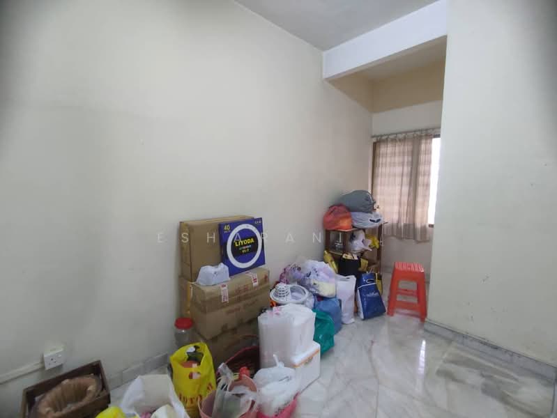 2-storey Terraced House for Sale in Seri Kembangan (Selangor) - Esharani . - Interior - PropertyGuru.com.my