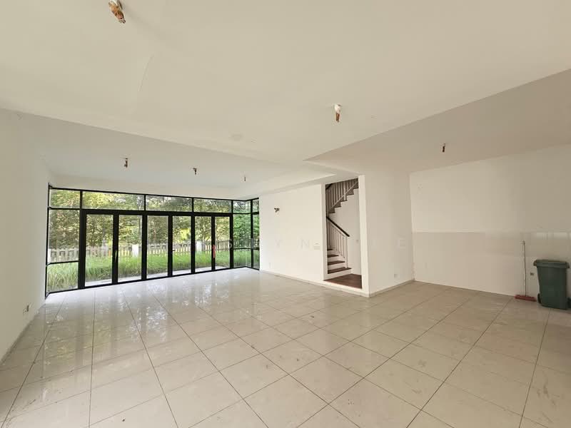 Zero-Lot Bungalow for Sale in Setia Ecohill (Semenyih) - Jesslyn Lee - Living Room - PropertyGuru.com.my