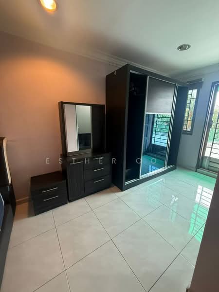 1.5-storey Terraced House for Rent in Perling (Johor) - Esther Ooi - Bedroom - PropertyGuru.com.my