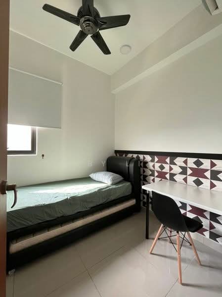 Service Residence for Sale at Citizen 2 - Ruby Lim - Bedroom - PropertyGuru.com.my