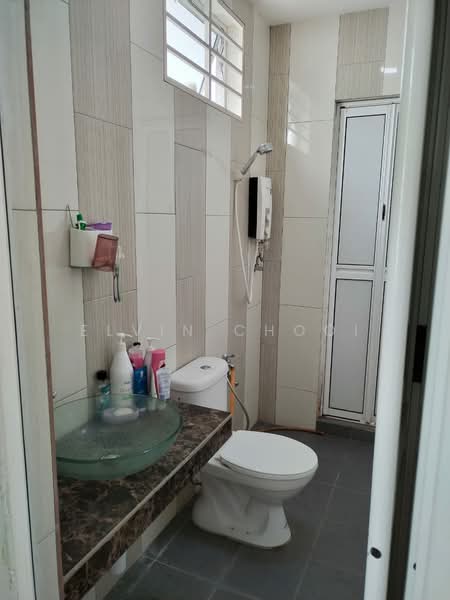 2-storey Terraced House for Sale in Taman Tiara East (Semenyih) - Elvin Chooi - Bathroom - PropertyGuru.com.my