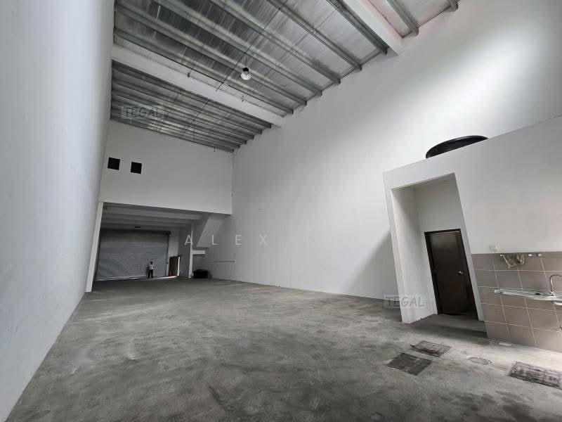 Warehouse for Rent in Telok Panglima Garang (Selangor) - Alex Lee - Interior - PropertyGuru.com.my