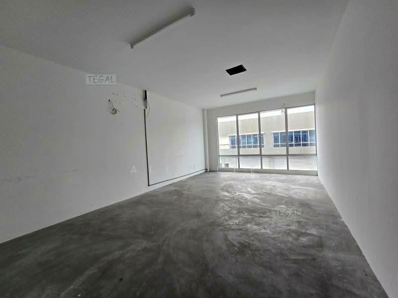 Warehouse for Rent in Telok Panglima Garang (Selangor) - Alex Lee - Interior - PropertyGuru.com.my