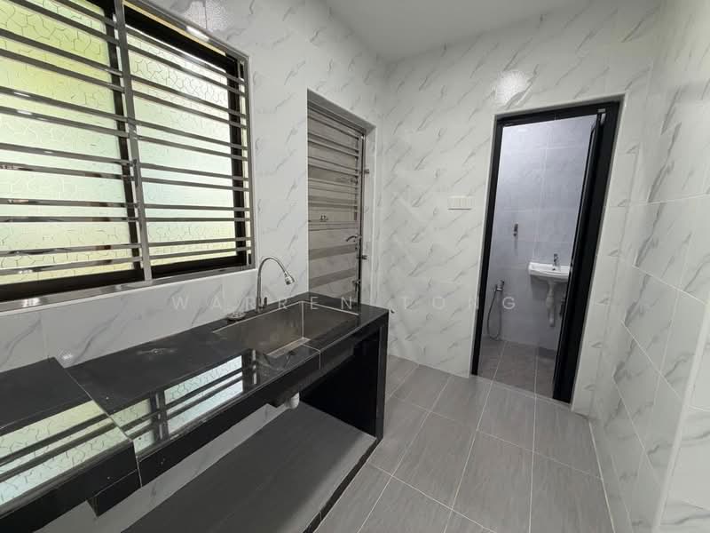 1-storey Terraced House for Rent in Batu Pahat (Johor) - Warren Tong - Interior - PropertyGuru.com.my