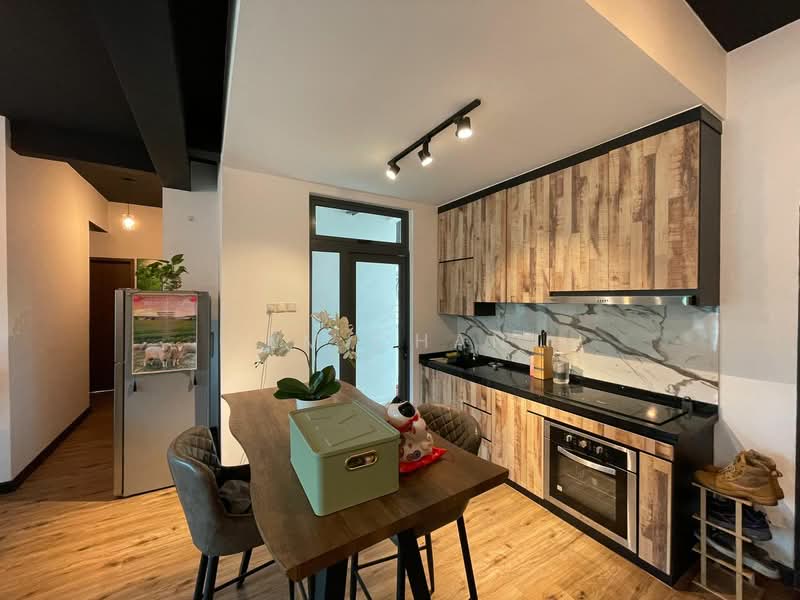 Servis Apartment untuk Dijual di Crescent Bay Suites (Teluk Bayu) - LM Chan - PropertyGuru.com.my