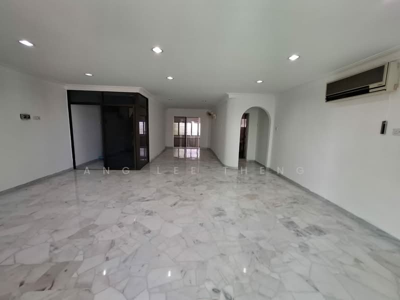 3-storey Terraced House for Sale in Batu Ferringhi (Penang) - Ang Lee Theng - Living Room - PropertyGuru.com.my