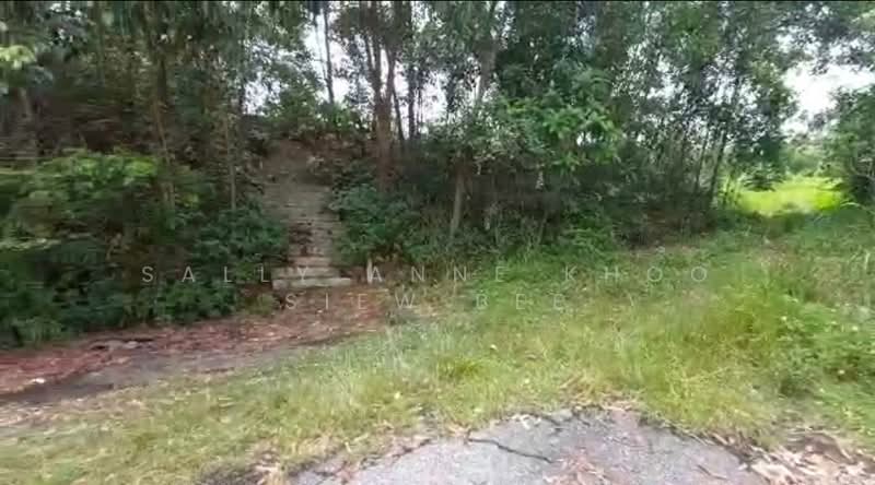 Industrial Land for Sale in Taman Perindustrian Taming Jaya (Balakong) - Sally Anne Khoo Siew bee - Exterior - PropertyGuru.com.my