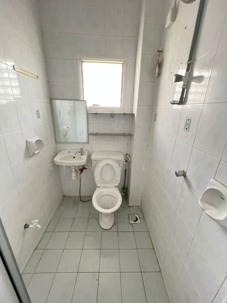 Terraced House for Rent in Klang (Selangor) - Steven Lim - Bathroom - PropertyGuru.com.my
