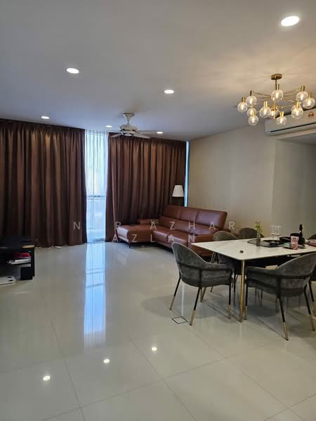 Kondominium untuk Dijual di The Fennel - Nor Azhar Azlan - Living Room - PropertyGuru.com.my