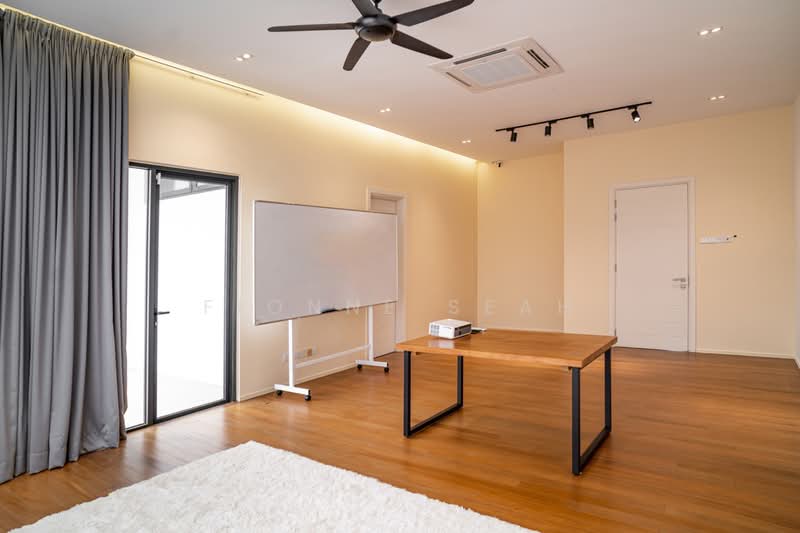 Office for Rent in Sungai Nibong (Bayan Lepas) - Fionne Seah - Study - PropertyGuru.com.my