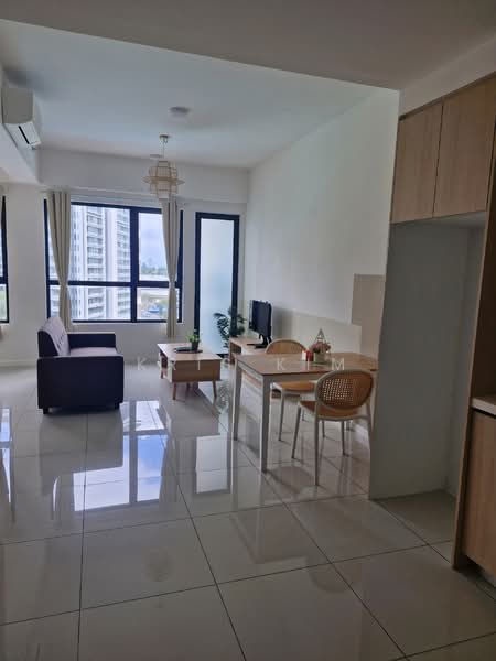 Service Residence for Rent at SouthPlace Residences @ Tropicana Metropark - Kris Kim - Living Room - PropertyGuru.com.my