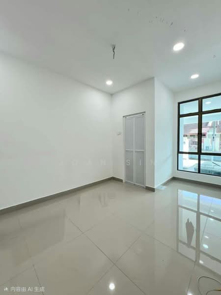 1-storey Terraced House for Sale in Taman Puteri Wangsa (Ulu Tiram) - Joan Sin - Interior - PropertyGuru.com.my