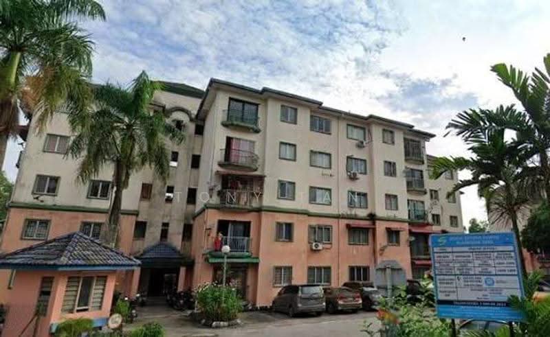 Apartment for Sale at Sri Putra Apartment @ Sungai Buloh - Tony Tan - Exterior - PropertyGuru.com.my