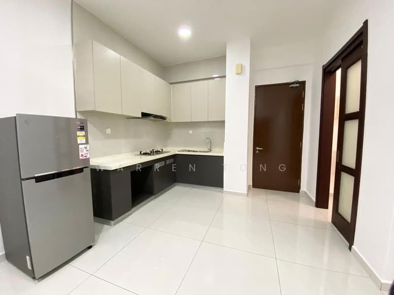Kondominium untuk Disewa di Bay Point @ Country Garden Danga Bay - Warren Tong - Kitchen - PropertyGuru.com.my