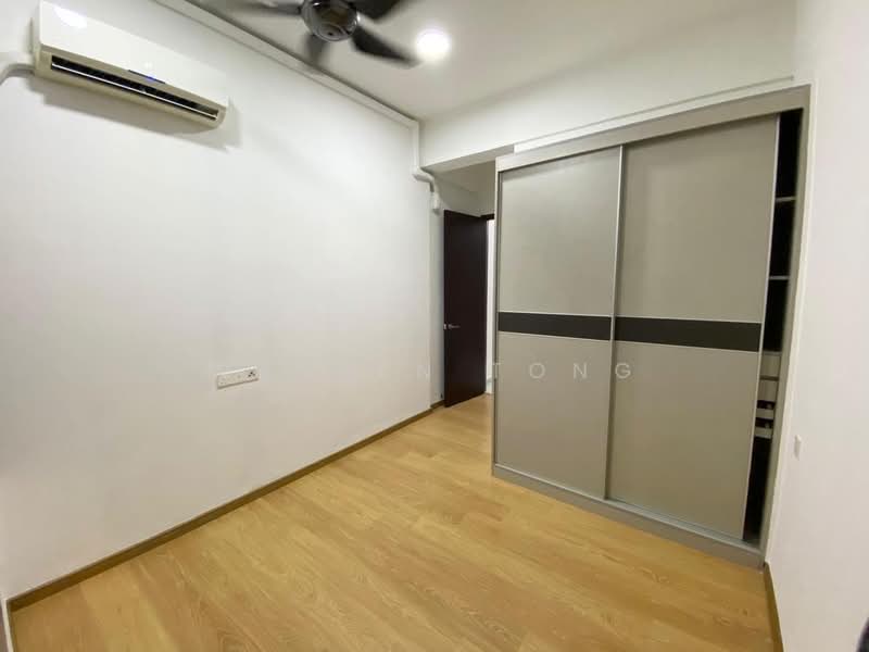 Kondominium untuk Disewa di Bay Point @ Country Garden Danga Bay - Warren Tong - Bedroom - PropertyGuru.com.my