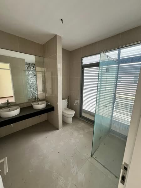 2-storey Terraced House for Sale in Bandar Mahkota Cheras (Cheras) - Esharani . - Bathroom - PropertyGuru.com.my