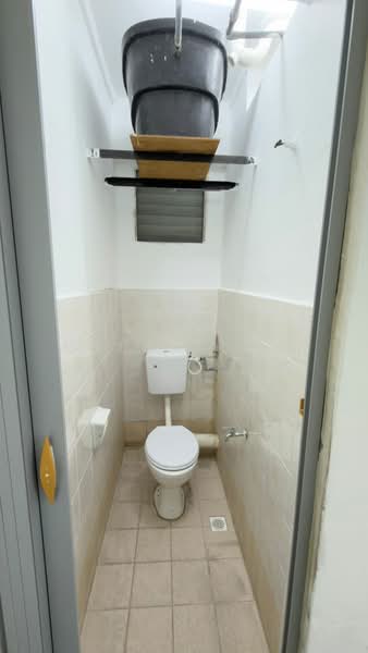 Pangsapuri untuk Disewa di Sri Pinang - Dylan Low - Bathroom - PropertyGuru.com.my