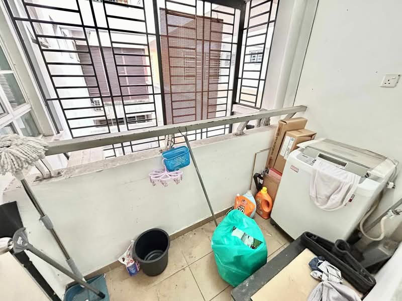 Apartment for Sale at D' Larkin Residence - Jason Sim - Balcony - PropertyGuru.com.my