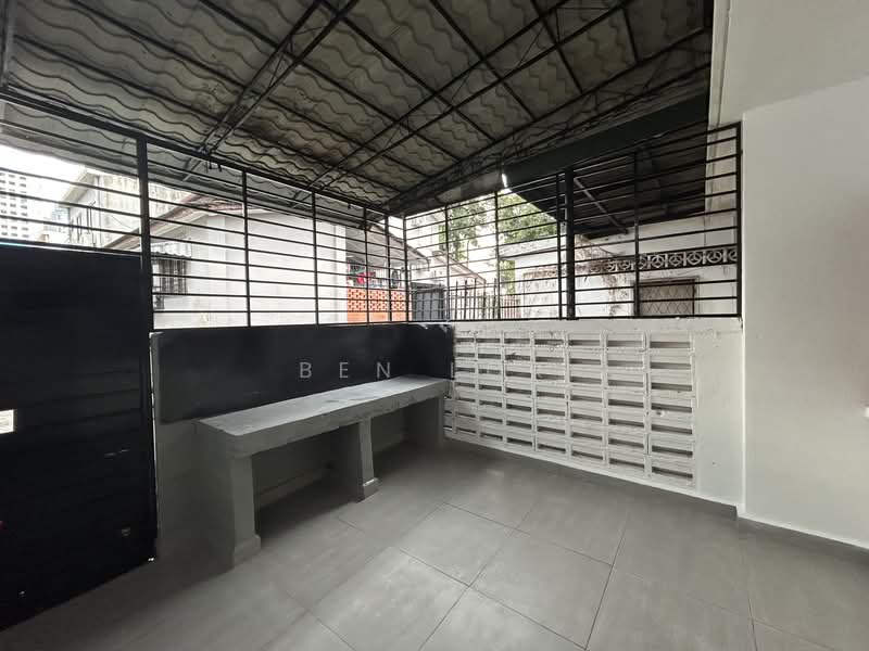 Rumah Teres 2 Tingkat untuk Disewa di Seksyen 14 (Petaling Jaya) - Ben Lor - Exterior - PropertyGuru.com.my