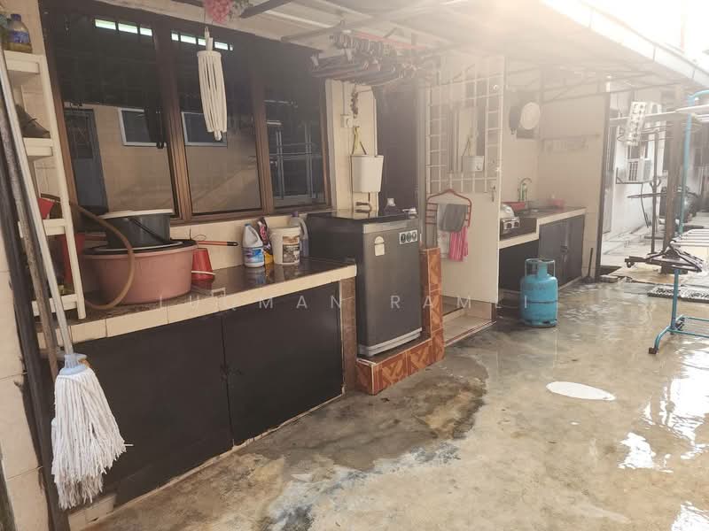 1-storey Terraced House for Sale in Ampang (Kuala Lumpur) - Luqman Ramli - Kitchen - PropertyGuru.com.my