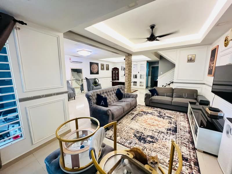 2-storey Terraced House for Sale in Bandar Baru Bangi (Selangor) - Mohd Aizat Saiful Bahri - Living Room - PropertyGuru.com.my