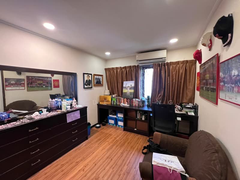 Semi-Detached House for Sale in SS3 (Petaling Jaya) - Jayden Heng - Study - PropertyGuru.com.my
