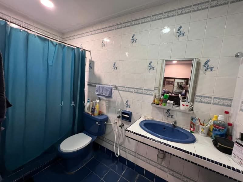 Semi-Detached House for Sale in SS3 (Petaling Jaya) - Jayden Heng - Bathroom - PropertyGuru.com.my