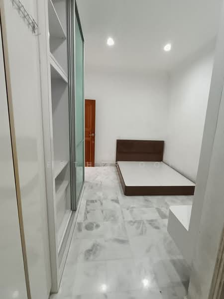 1-storey Terraced House for Rent in Johor Bahru (Johor) - Esther Ooi - Bedroom - PropertyGuru.com.my