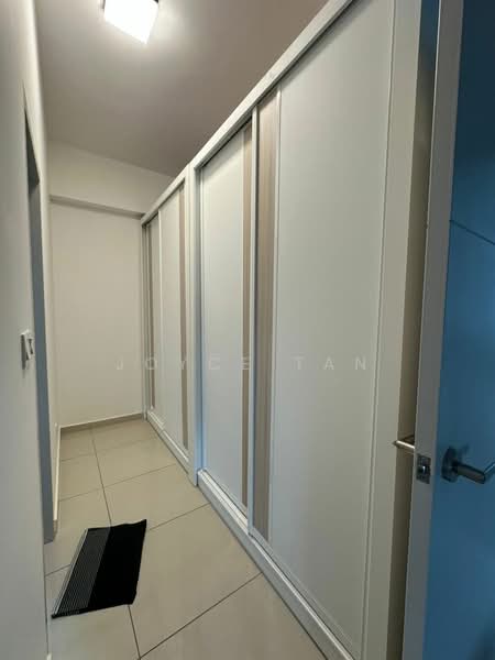 Condominium for Rent at Waterside Residence - Joyce Tan - Corridor - PropertyGuru.com.my