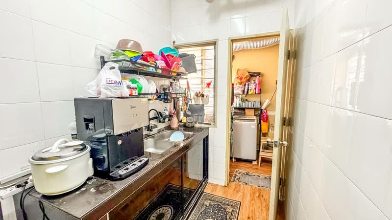 Apartment for Sale at Akasia - Ashraf Azwan - Kitchen - PropertyGuru.com.my