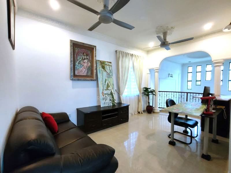 Rumah Banglo untuk Dijual di Taman Kolam Air (Johor Bahru) - Karl Lim - Living Room - PropertyGuru.com.my