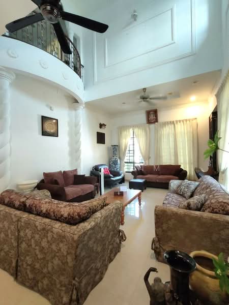 Rumah Banglo untuk Dijual di Taman Kolam Air (Johor Bahru) - Karl Lim - Living Room - PropertyGuru.com.my