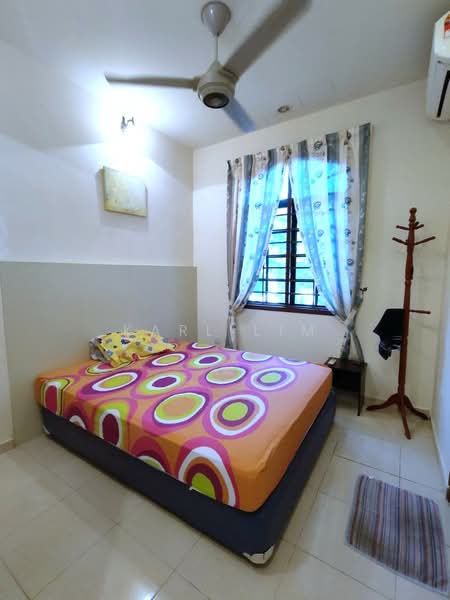 Rumah Banglo untuk Dijual di Taman Kolam Air (Johor Bahru) - Karl Lim - Bedroom - PropertyGuru.com.my
