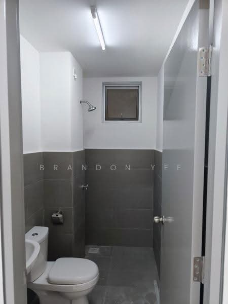 Kediaman Servis untuk Disewa di Prestige Residence - Brandon Yee - Bathroom - PropertyGuru.com.my