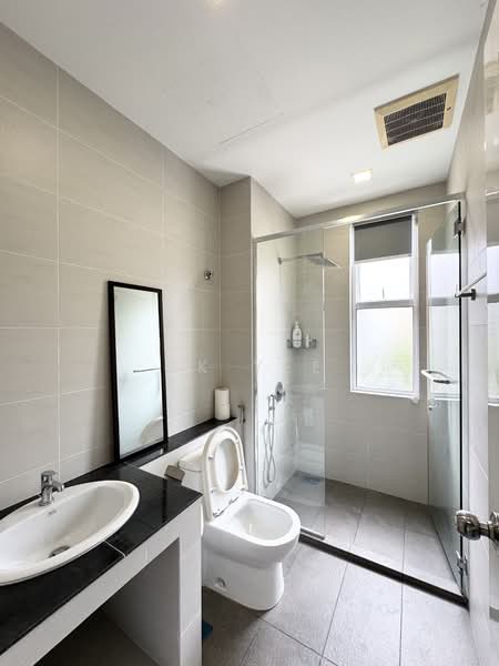 Rumah Teres untuk Dijual di Seri Jalil (Bukit Jalil) - CK Yee - Bathroom - PropertyGuru.com.my