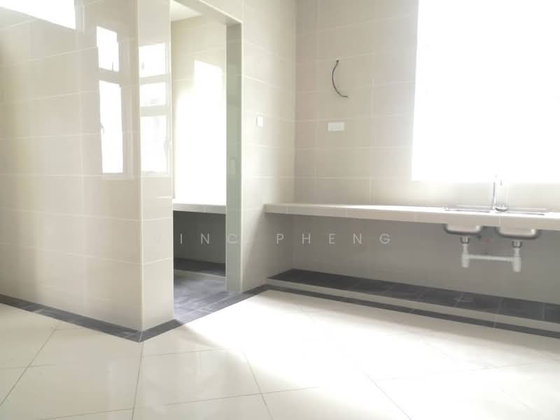 Bungalow for Sale in Taman Klebang Utama (Klebang) - Vinc Pheng - PropertyGuru.com.my