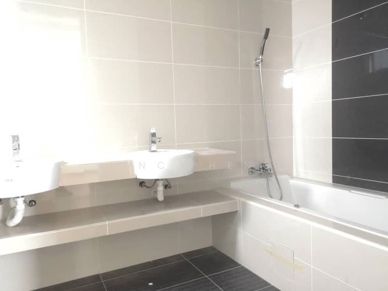 Bungalow for Sale in Taman Klebang Utama (Klebang) - Vinc Pheng - PropertyGuru.com.my